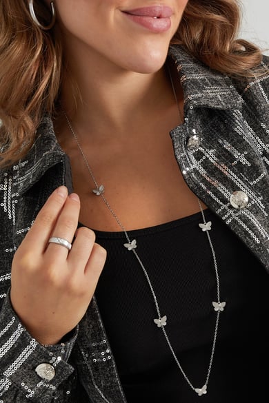 necklace butterflies h5 Picture3